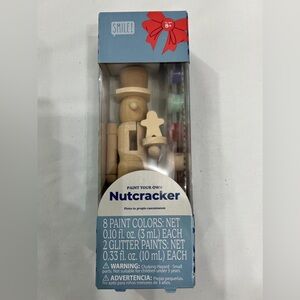 Paint Your Own Nutcracker Kit - Natural Wood